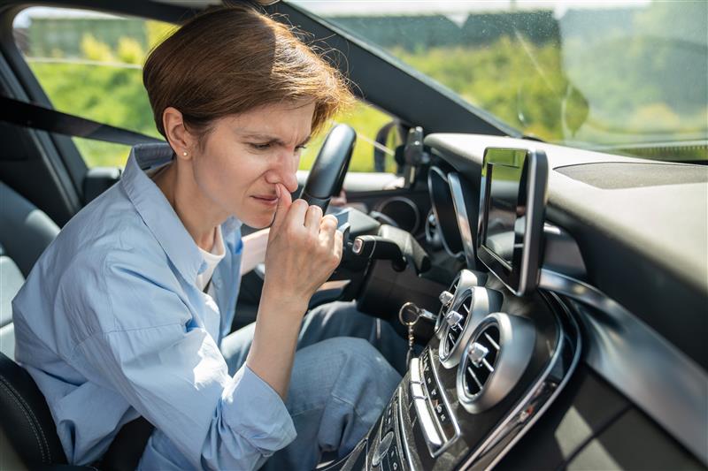 young-woman-using-mobile-phone